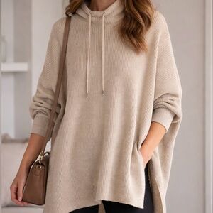 H&M Beige Cream Hoodie Sweater Type Size XL PTP 25 Inch length 31 Inch